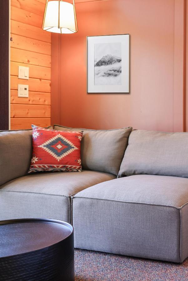 Outland Chalet & Suites Great Smoky Mountains Whittier Екстериор снимка